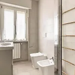 Guesthost - Lido Roomy For 7! * Lido di Camaiore