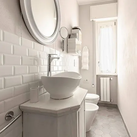 Guesthost - Lido Roomy For 7! Daire *